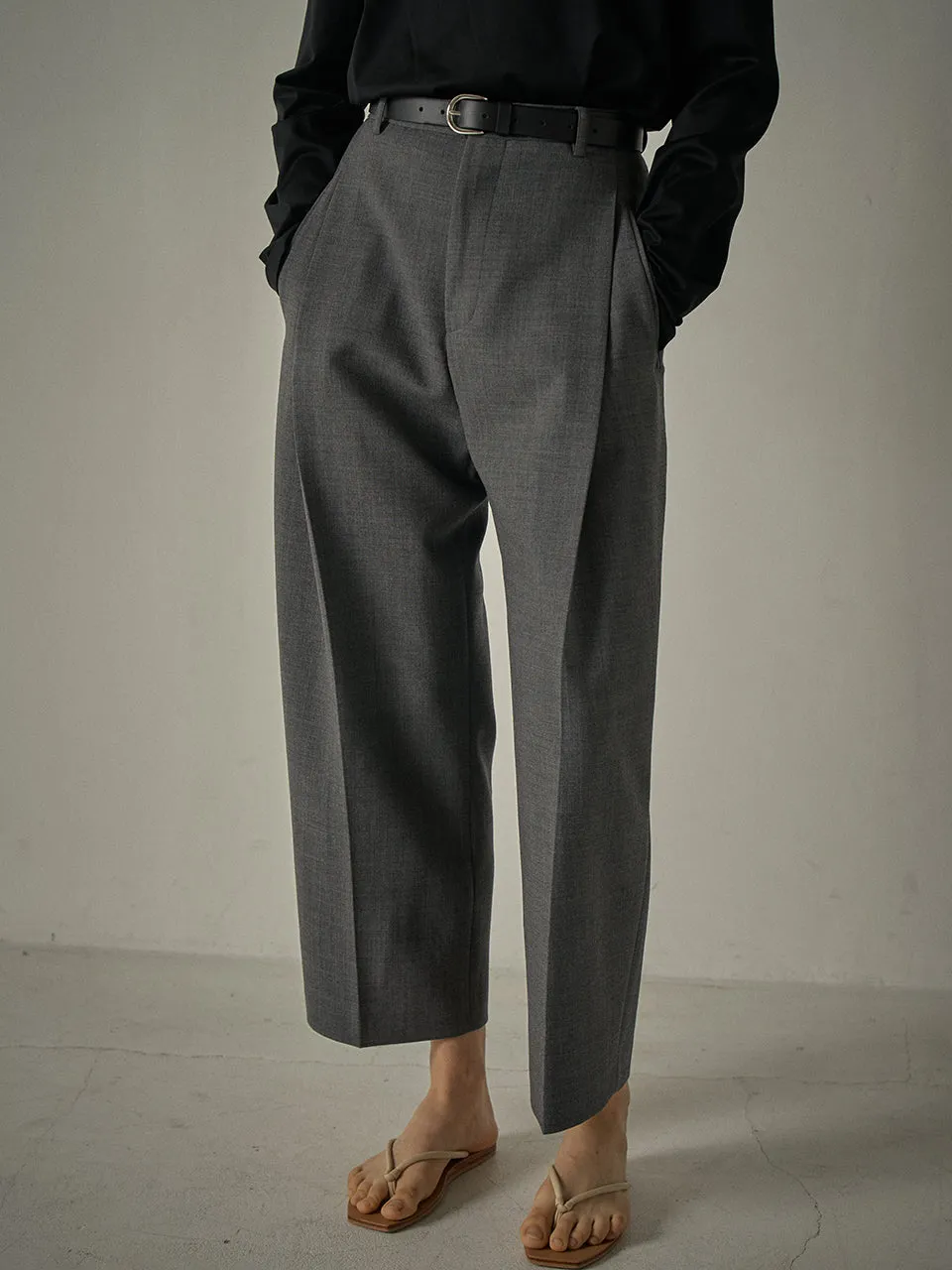 Round Wool Pants - Charcoal