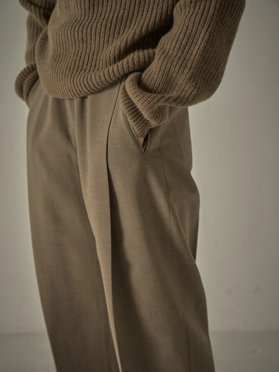 Round Wool Pants - Cocoa Brown