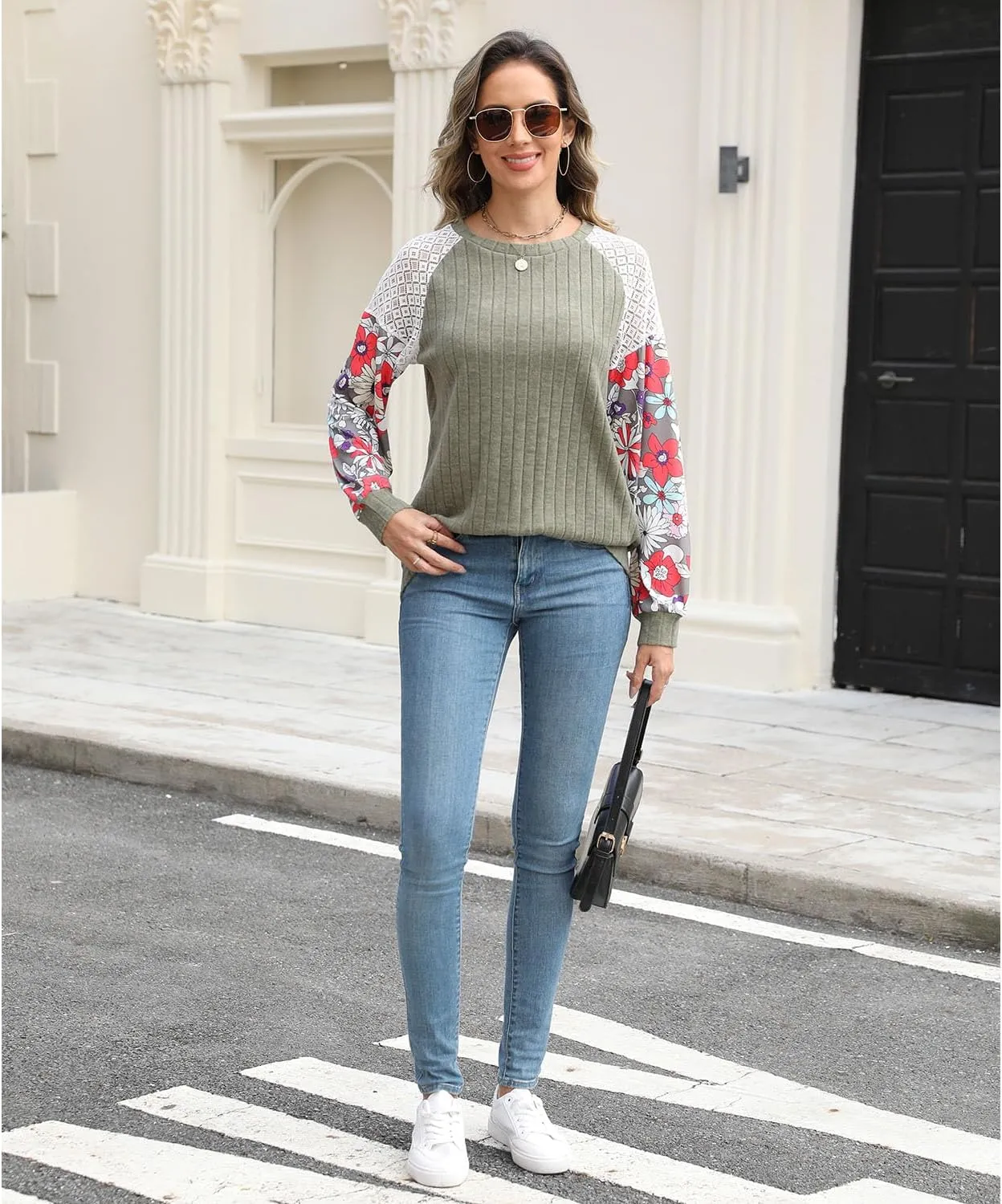 Women's Knit Floral Long Sleeve Sweaters Pullover Crewneck Cute Cozy Color Block Long Sleeve Sweaters Tops