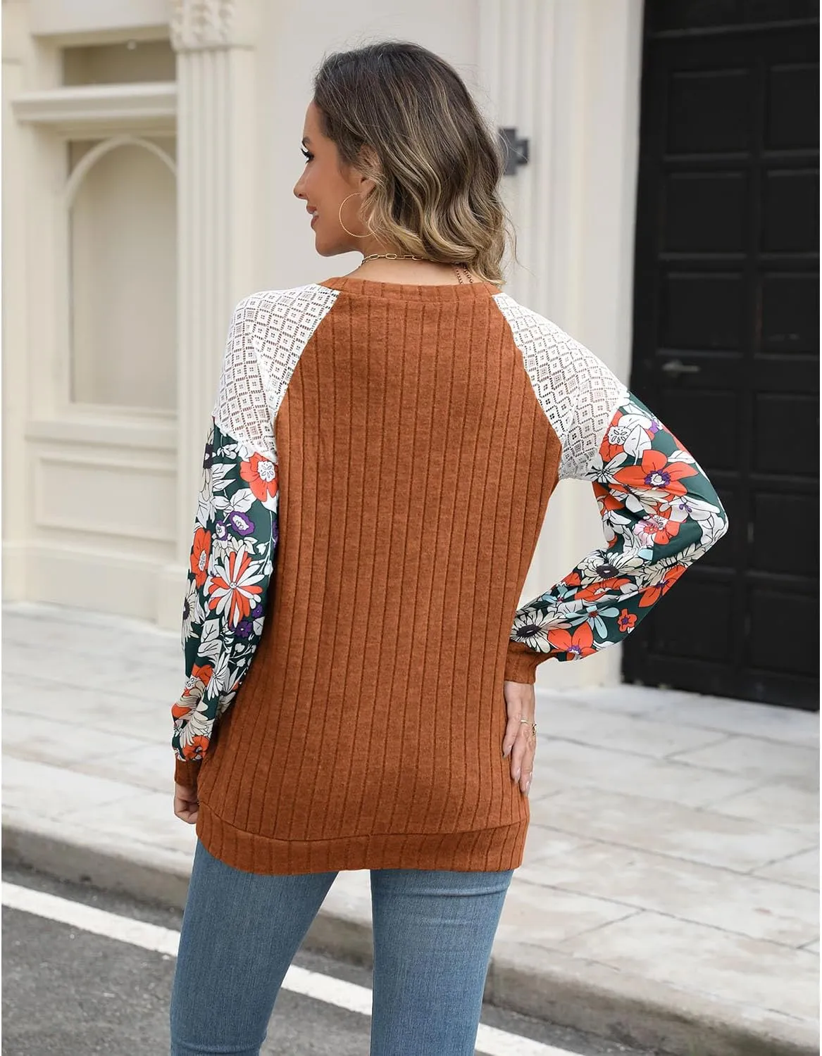 Women's Knit Floral Long Sleeve Sweaters Pullover Crewneck Cute Cozy Color Block Long Sleeve Sweaters Tops